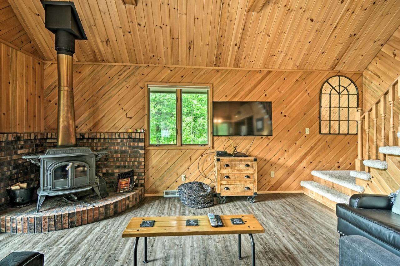Riverfront Traverse City Cabin Fish, Kayak And Tube Luaran gambar